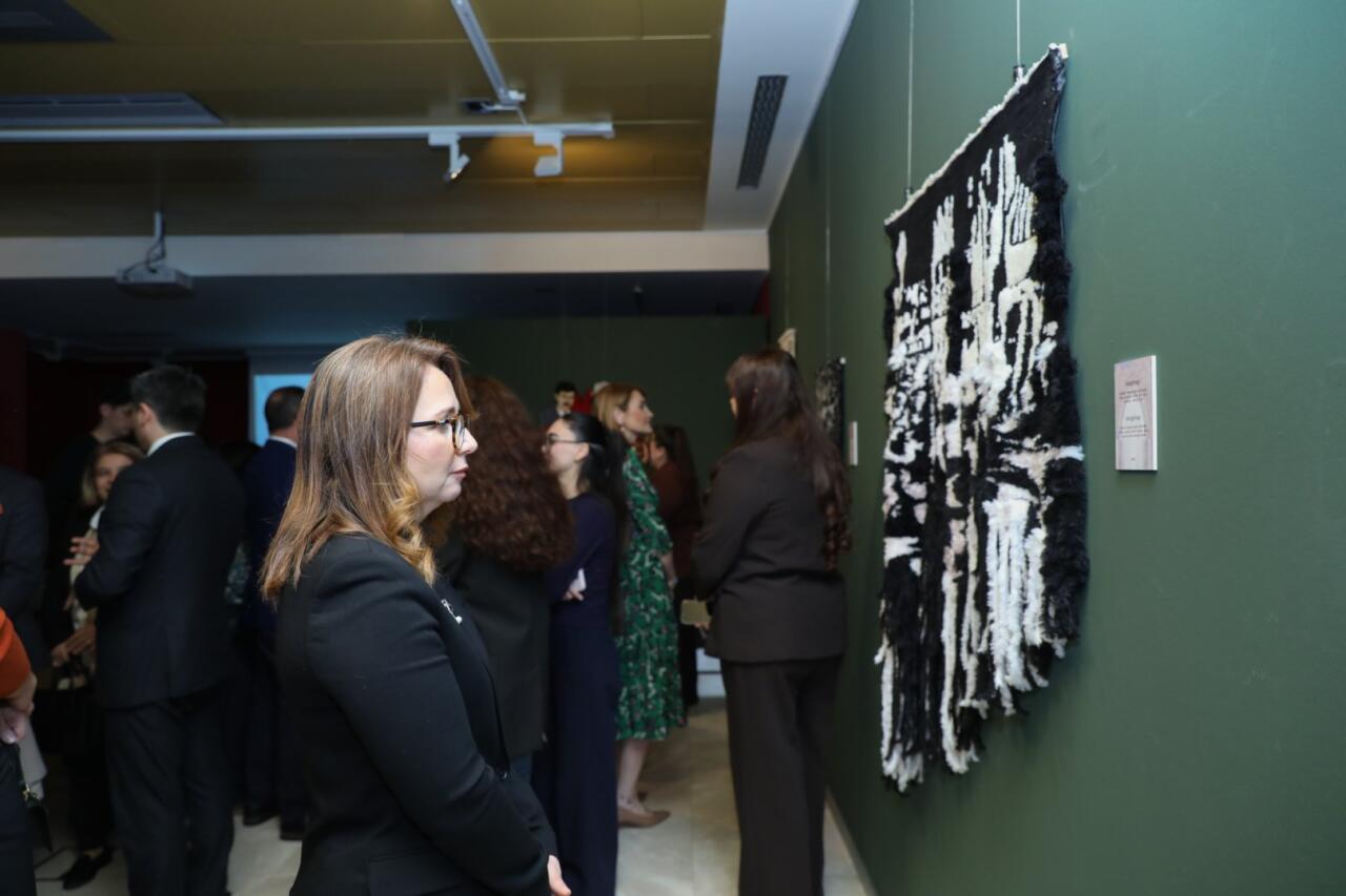 Когда говорят азербайджанские орнаменты - создано новое пространство