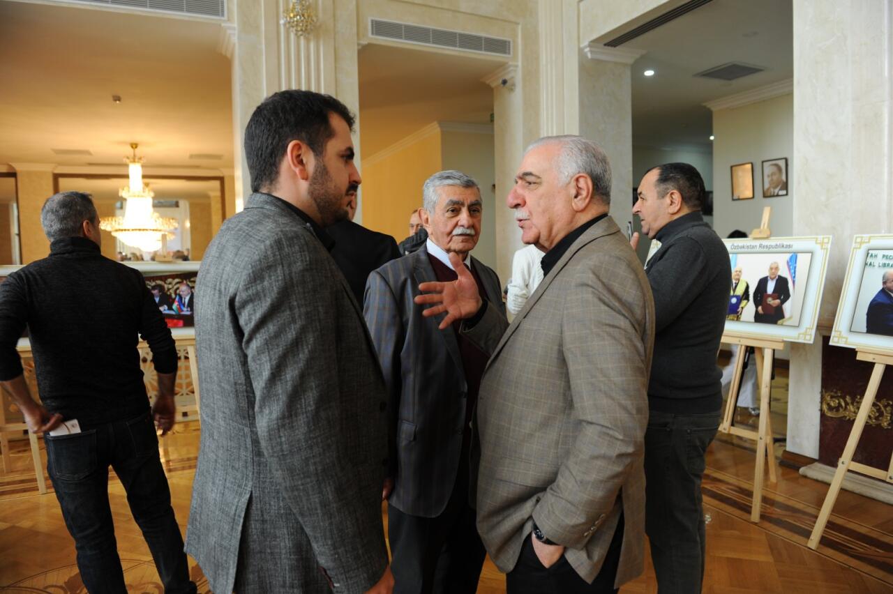 День национального театра Азербайджана отметили исторической премьерой и церемонией награждения