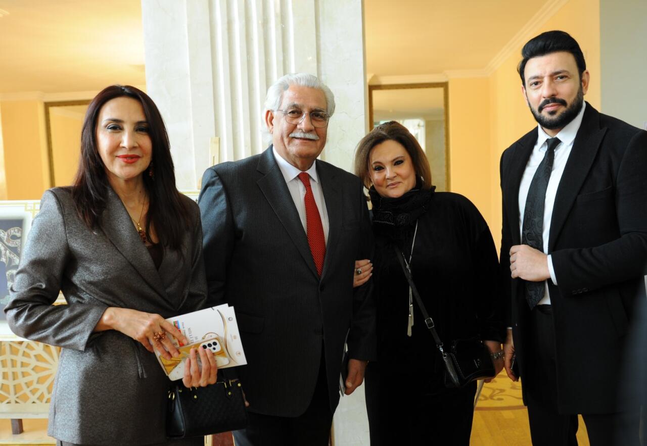 День национального театра Азербайджана отметили исторической премьерой и церемонией награждения