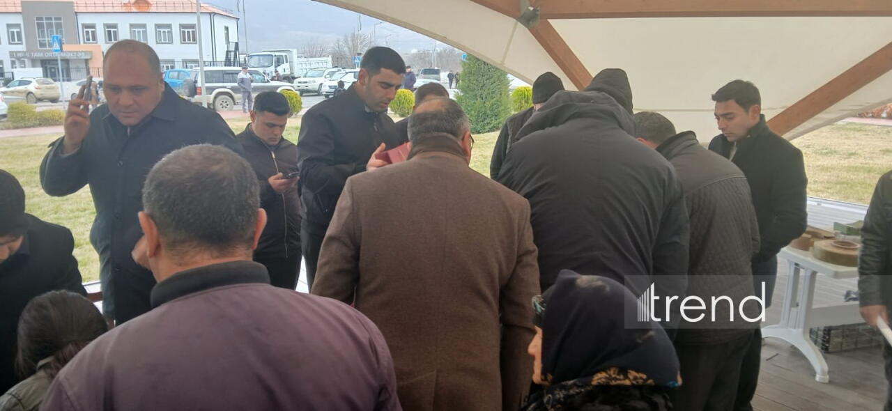 В Ходжалы и Ходжавенд прибыла очередная группа бывших вынужденных переселенцев