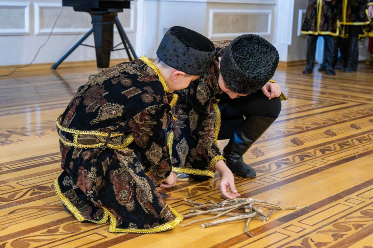 Праздник ветра и пробуждения весны в азербайджанских танцах