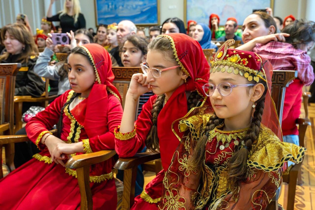 Праздник ветра и пробуждения весны в азербайджанских танцах