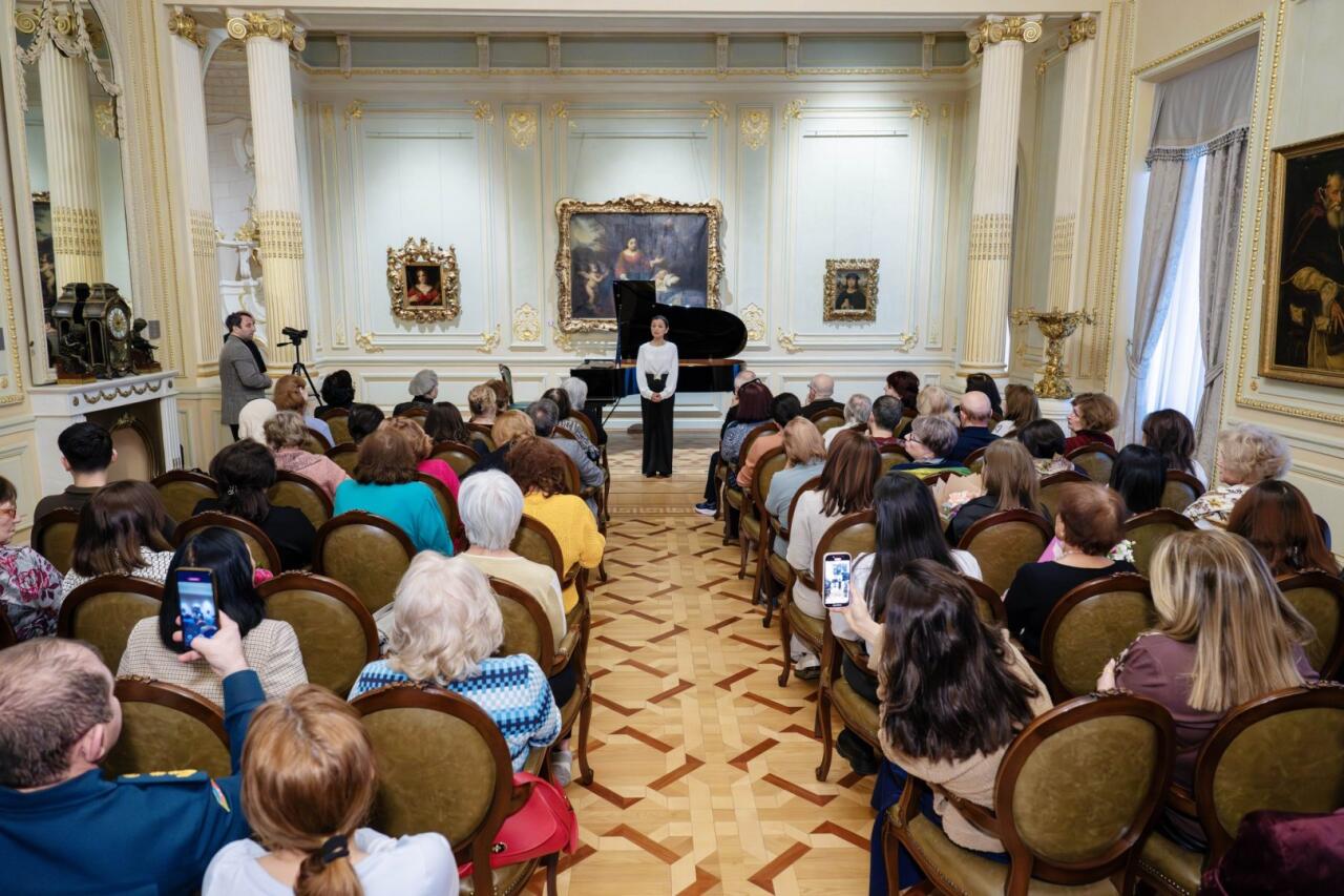 В подтверждение слов… Поэтические посвящения музыке Шопена в Баку