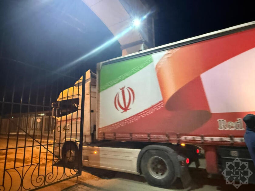 Российский самолет с гуманитарной помощью для Ирана отбыл из Азербайджана