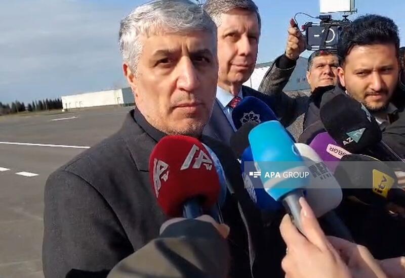 Первым гуманитарную помощь Ирану отправил Азербайджан