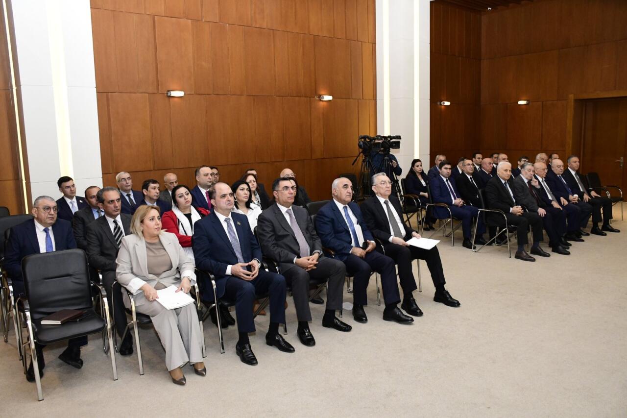 Состоялось заседание правления партии «Ени Азербайджан»