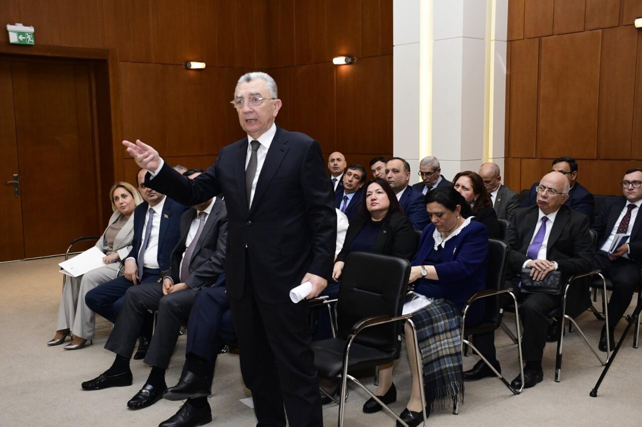 Состоялось заседание правления партии «Ени Азербайджан»