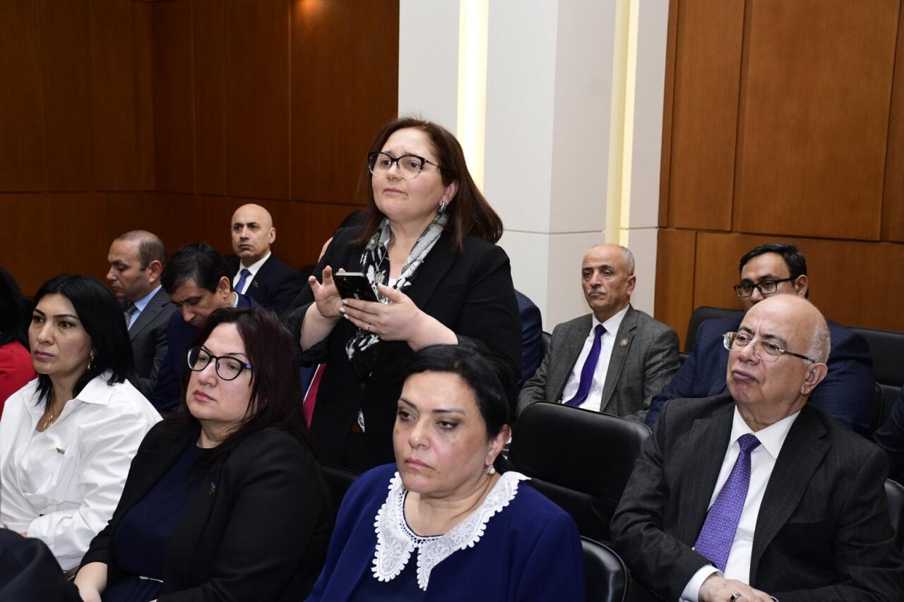 Состоялось заседание правления партии «Ени Азербайджан»