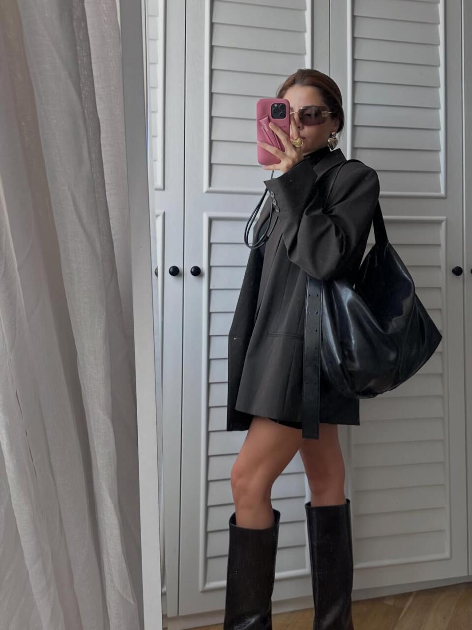 Рандомные фотографии от Айнишан Гулиевой