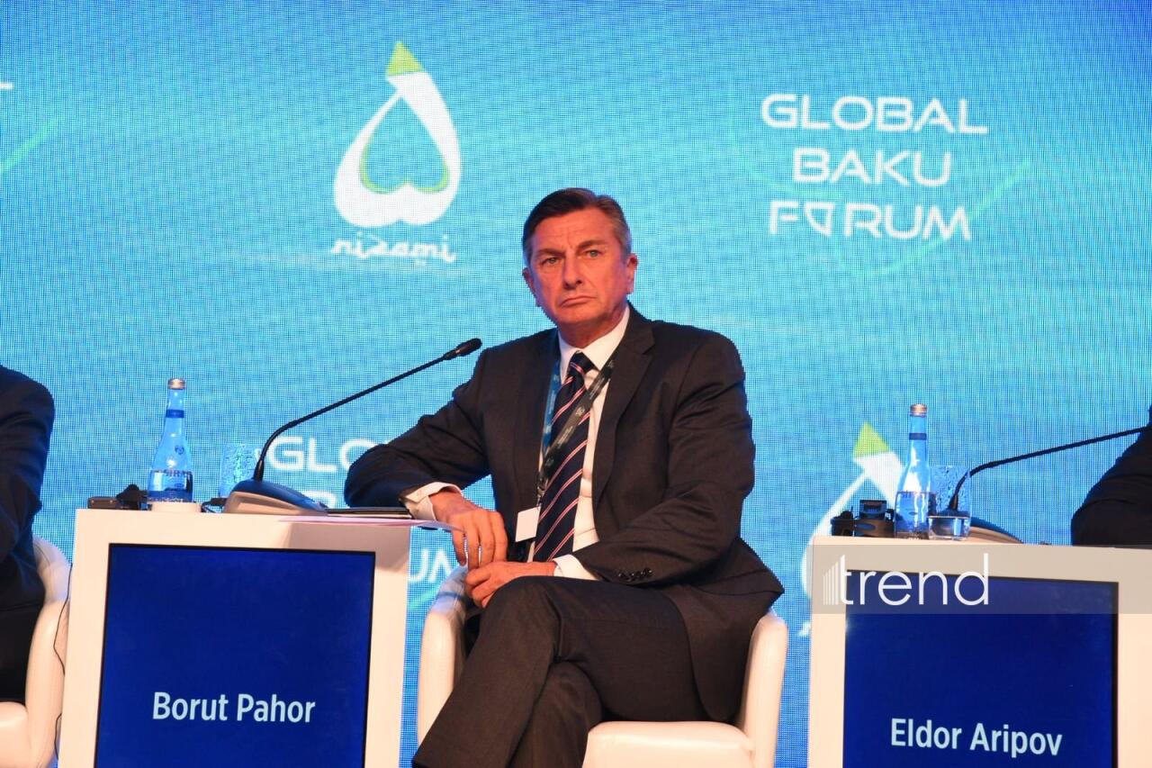 Проходит второй день XIII Глобального Бакинского форума