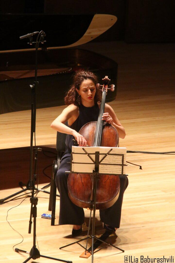 Фантазия на темы старого Тбилиси с азербайджанским музыкальным шармом