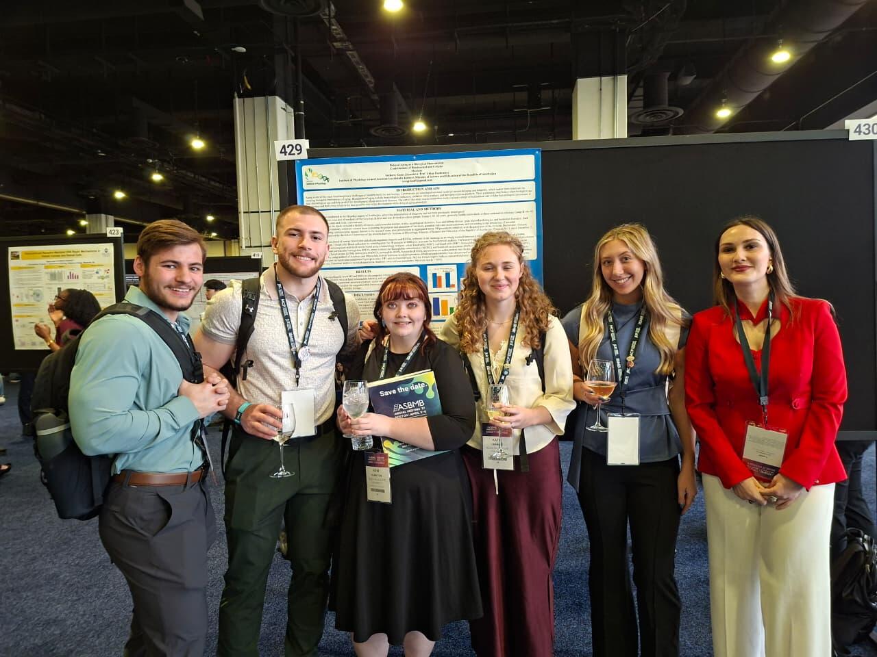 Азербайджанский исследователь  избрана членом мировых научных обществ США и Великобритании