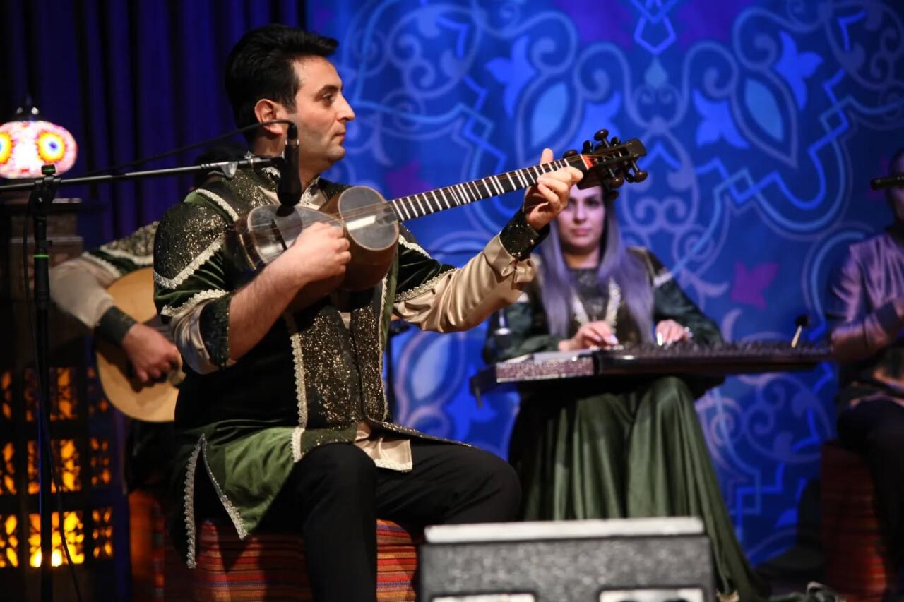 Звуки, вплетенные в вечность: вечер мугама в Баку