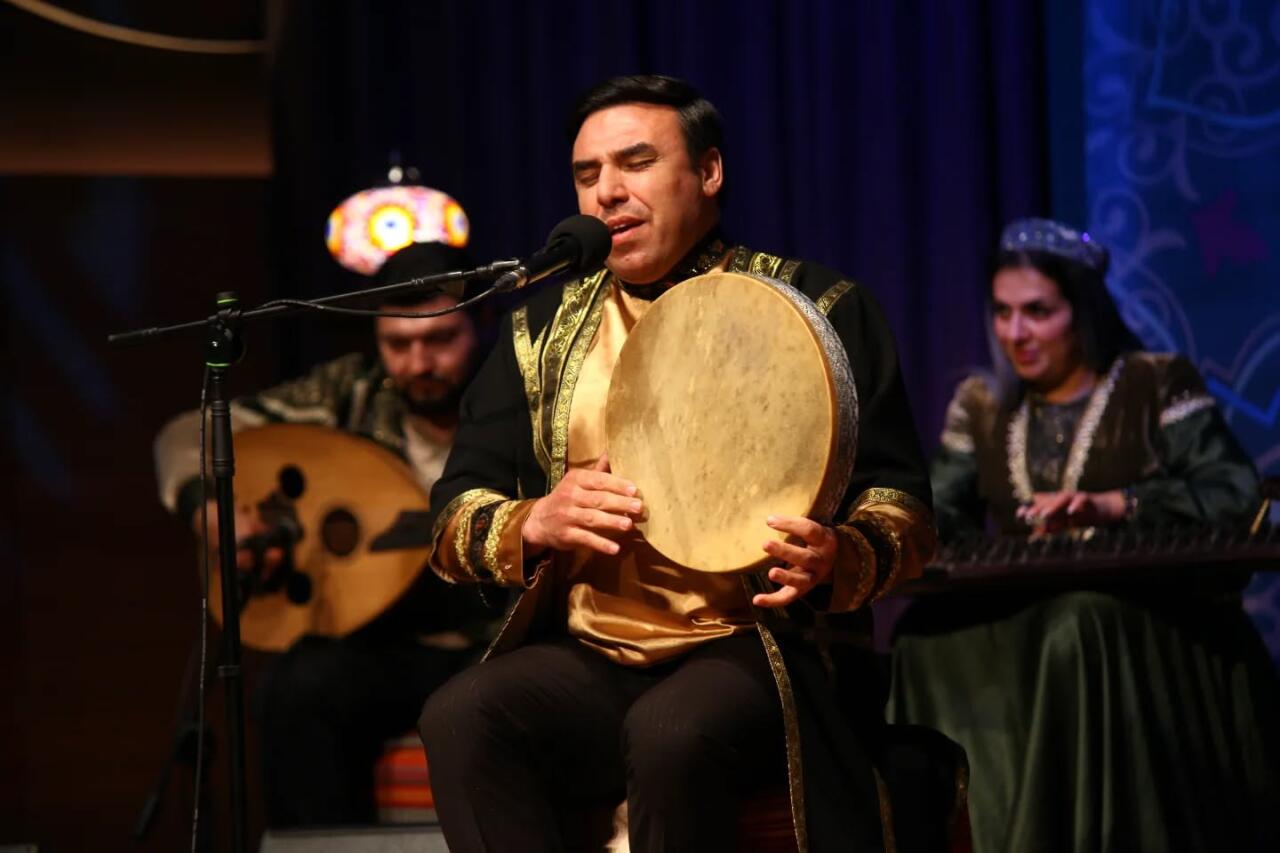 Звуки, вплетенные в вечность: вечер мугама в Баку