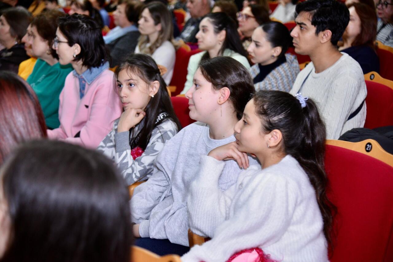 В Бакинской музыкальной академии состоялся концерт, посвященный юбилею выдающегося композитора Сергея Прокофьева