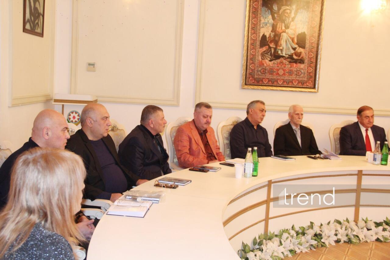 К празднику работников спецслужб Азербайджана представлено издание "На страже безопасности"