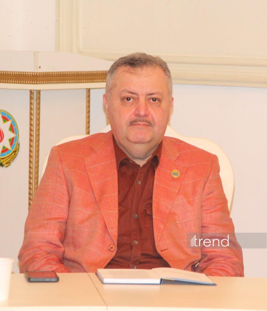 К празднику работников спецслужб Азербайджана представлено издание "На страже безопасности"