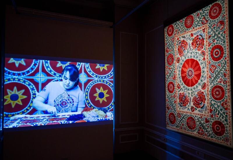 Мастерство узбекской вышивки в Баку