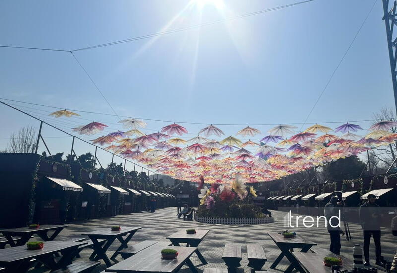 Bulvarda Novruz ənənələri və baharın təravətini əks etdirən fotokünclər təşkil edilib