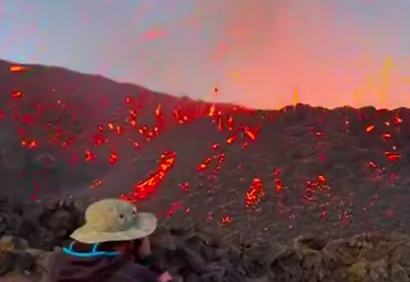 Эпичное извержение одного из самых активных вулканов в мире