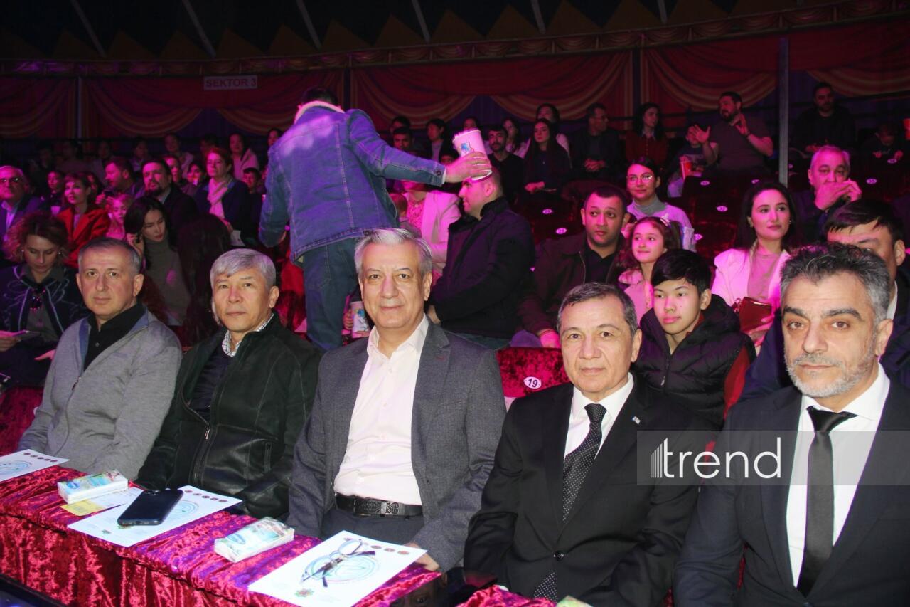 Впервые в Баку легендарное конное шоу "Галкыныш" из Туркменистана - перформанс в Circus Sea Breeze