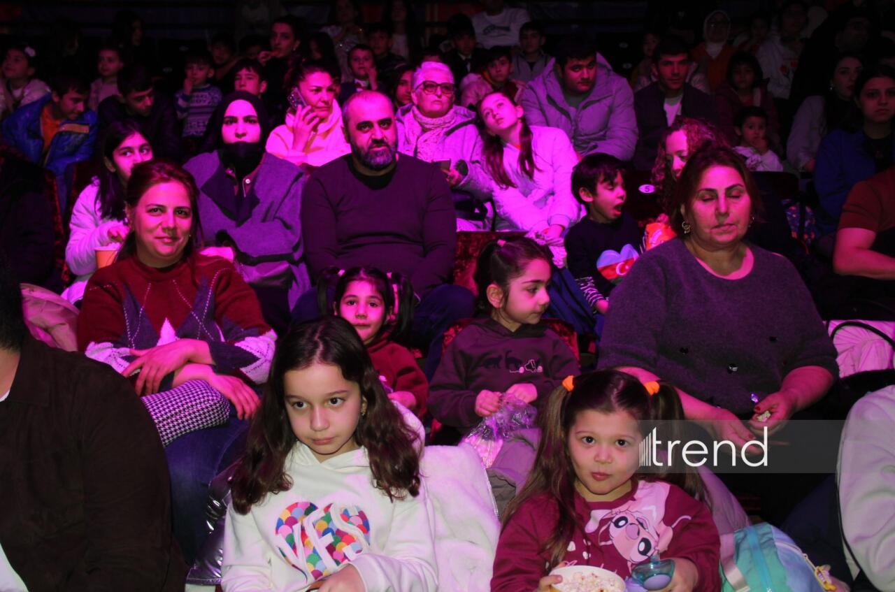 Впервые в Баку легендарное конное шоу "Галкыныш" из Туркменистана - перформанс в Circus Sea Breeze