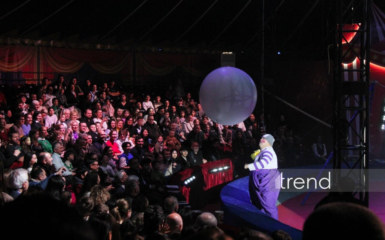 Впервые в Баку легендарное конное шоу "Галкыныш" из Туркменистана - перформанс в Circus Sea Breeze