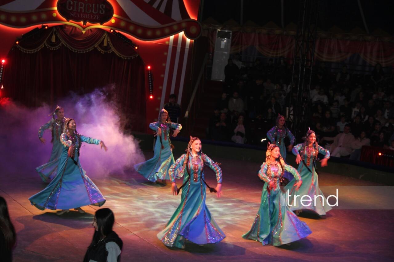 Впервые в Баку легендарное конное шоу "Галкыныш" из Туркменистана - перформанс в Circus Sea Breeze