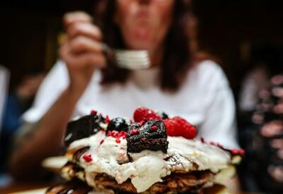 Три продукта назвали идеальным «топливом» для тревожности