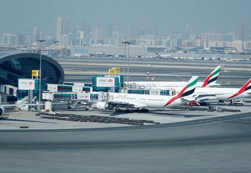 Международный аэропорт Дубая приостановил рейсы после атаки дронов