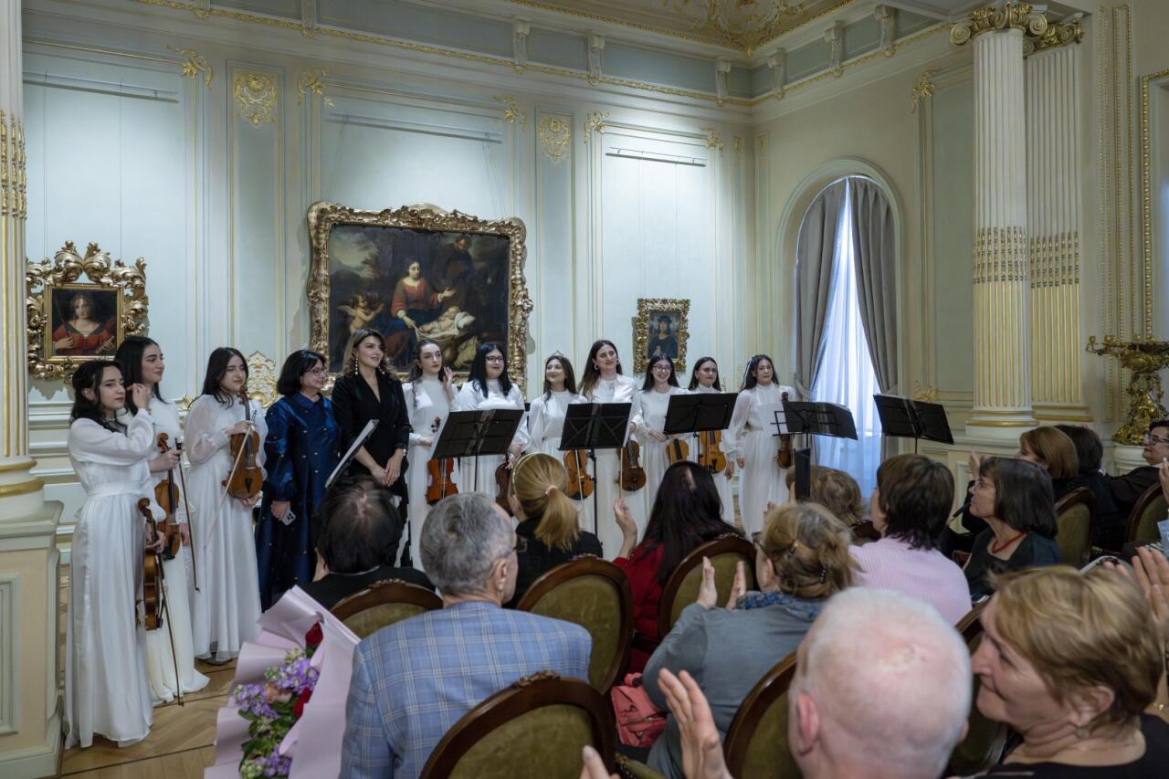 Баку в классике Detache-Sabah - мелодии скрипки в атмосферных музейных залах