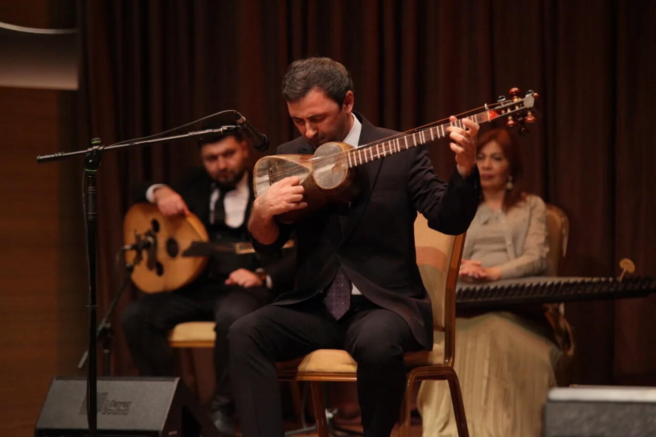 Незабываемые мастера искусств Азербайджана