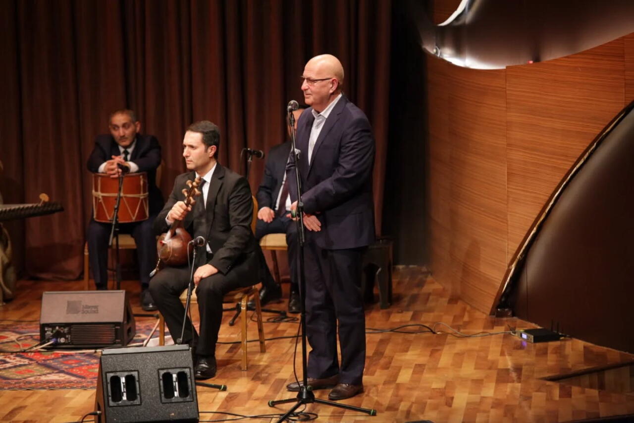 Незабываемые мастера искусств Азербайджана