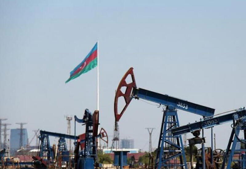 Цена азербайджанской нефти приблизилась к 110 долларам