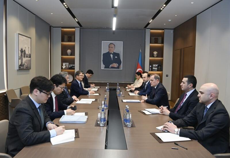 Сеул поблагодарил Азербайджан за поддержку в эвакуации своих граждан из Ирана