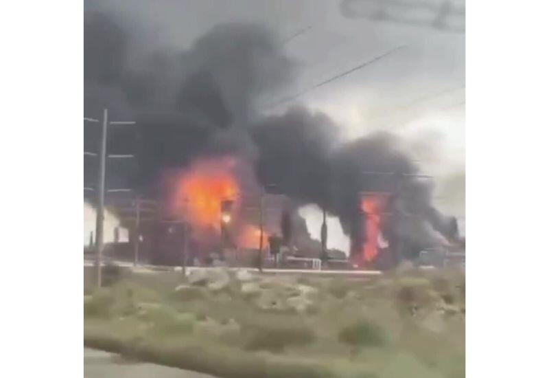 Кадры взрывов и пожара на ключевых газовых объектах в иранском Ассалуйе