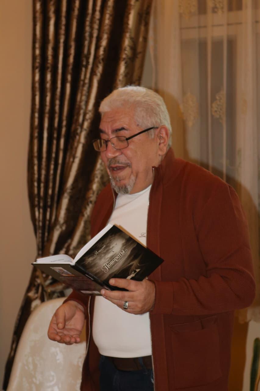 Смычок судьбы Аладдина Ягубова - пока в груди горит огонь