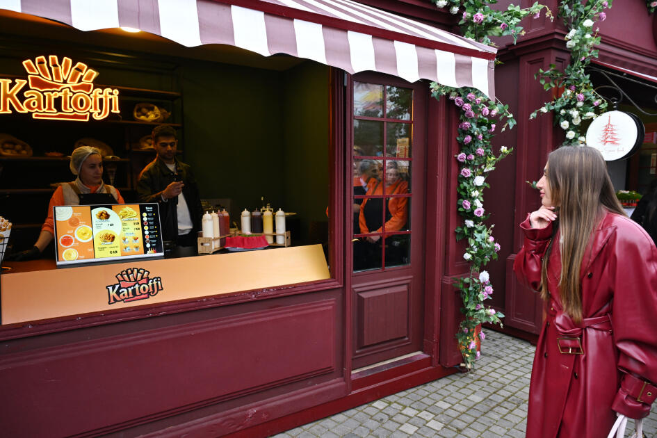 Алена Алиева посетила Новрузовскую ярмарку