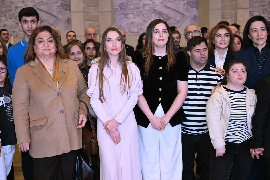 Daş Salnamə Muzeyində “Çərçivədən kənar” adlı inklüziv incəsənət sərgisi açılıb