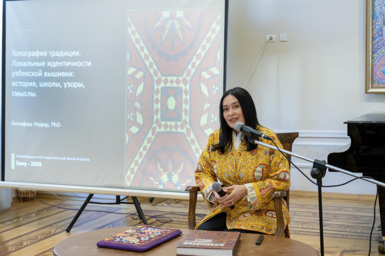 От орнаментов к символам - презентация узбекской вышивки в Баку