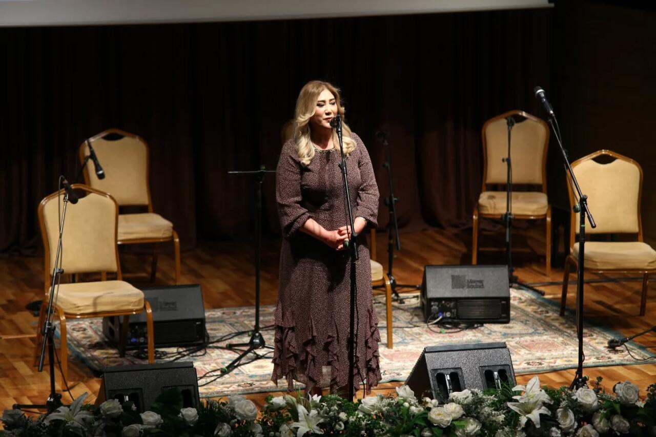 Влюбленный в Азербайджан: Ты - дыханье мое, ты - мой хлеб и вода!