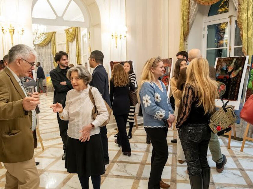 Азербайджанские ковры выставлены в Париже по случаю Новруза