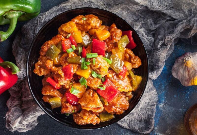 Тайская курица с ананасами: