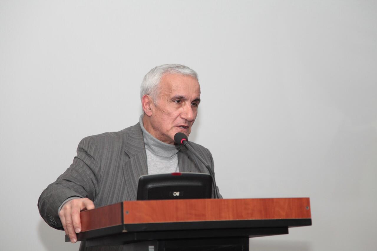 Он прожил всего 44 года… В память о яркой и трагической жизни писателя и кинодраматурга Али Гафарова