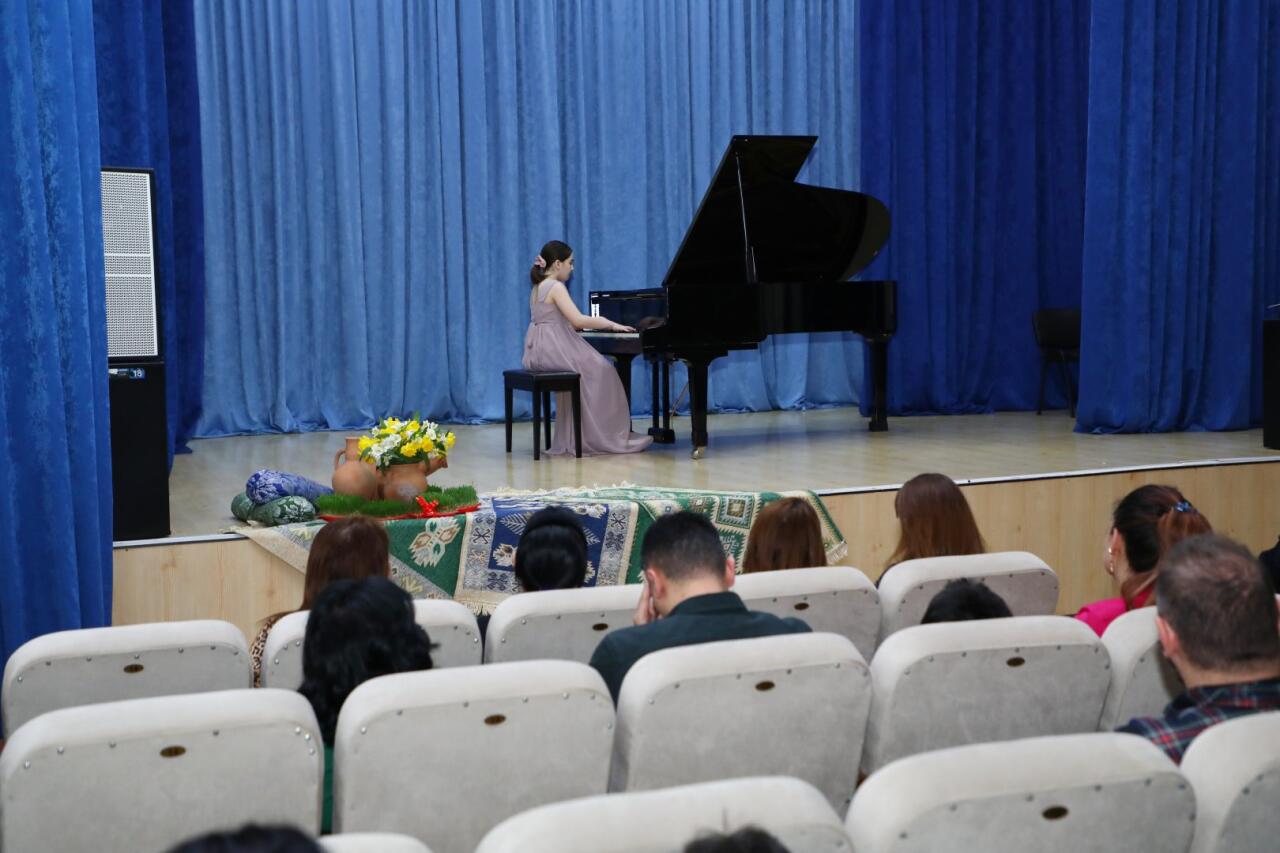 Фестиваль Новруза в Баку – особенные дети, выставка-ярмарка, концерт талантов