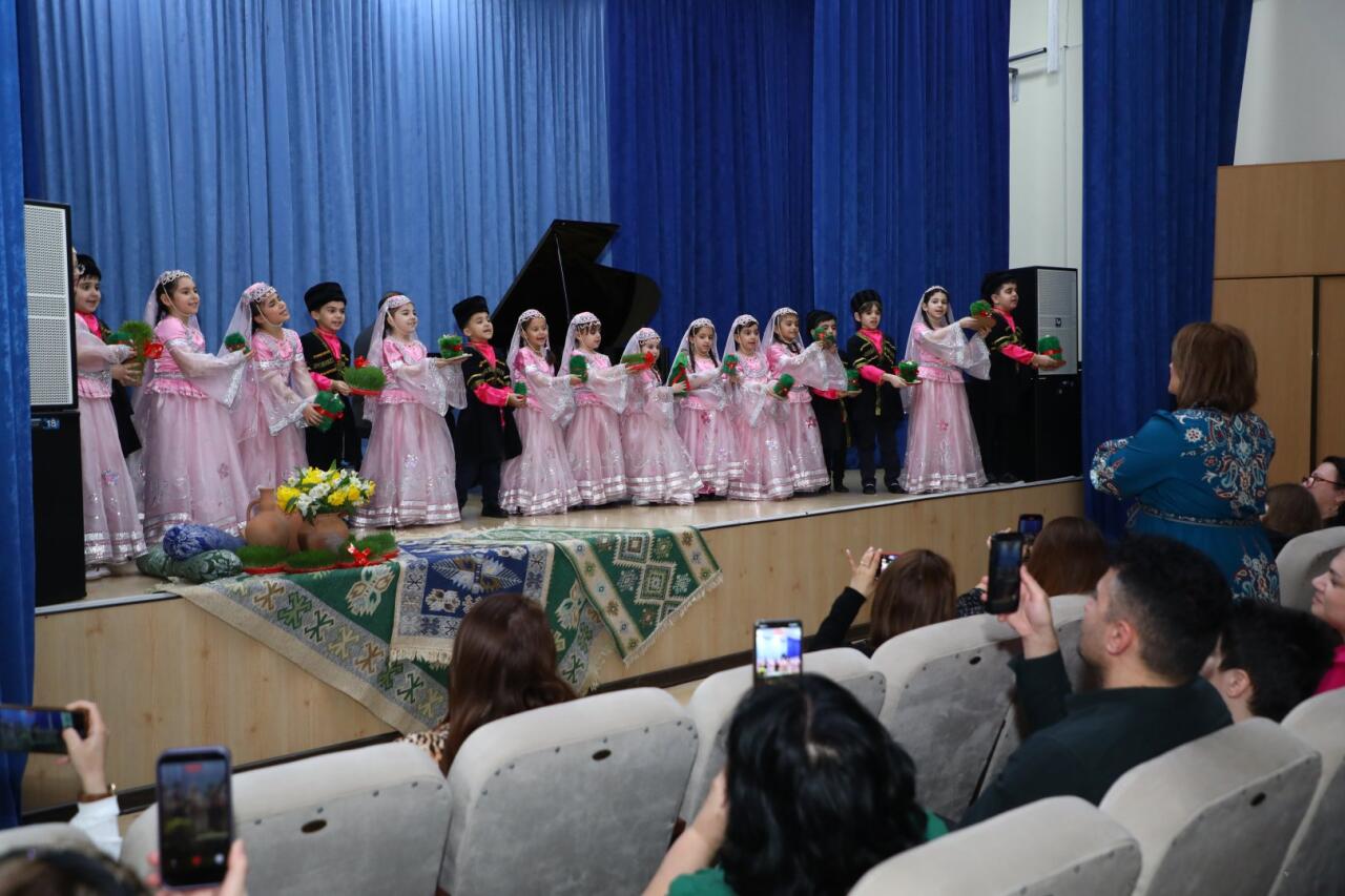 Фестиваль Новруза в Баку – особенные дети, выставка-ярмарка, концерт талантов