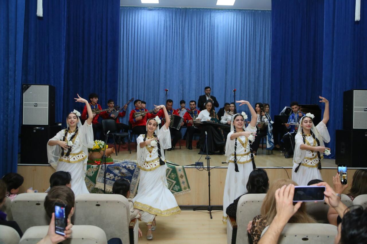 Фестиваль Новруза в Баку – особенные дети, выставка-ярмарка, концерт талантов