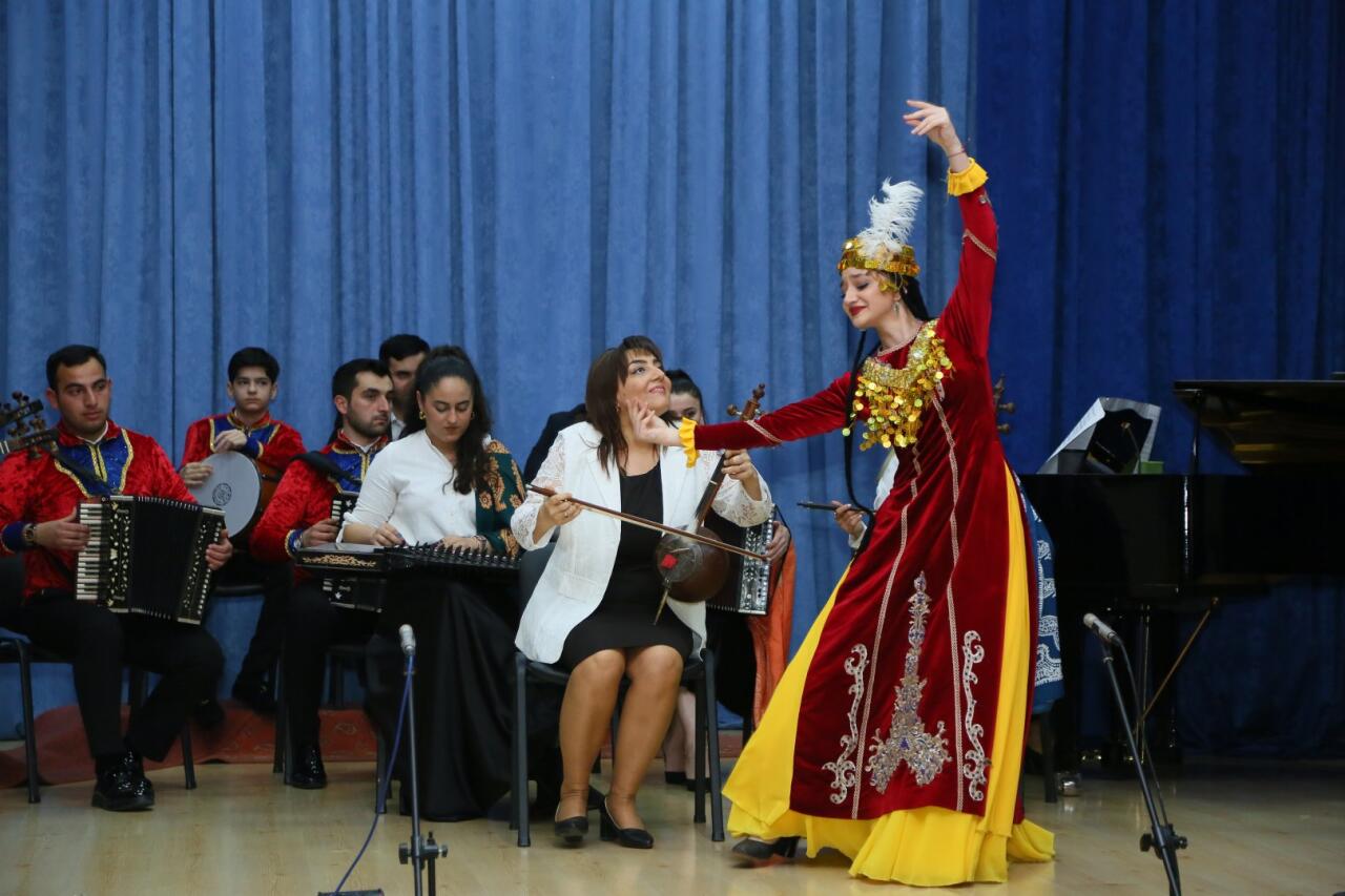 Фестиваль Новруза в Баку – особенные дети, выставка-ярмарка, концерт талантов