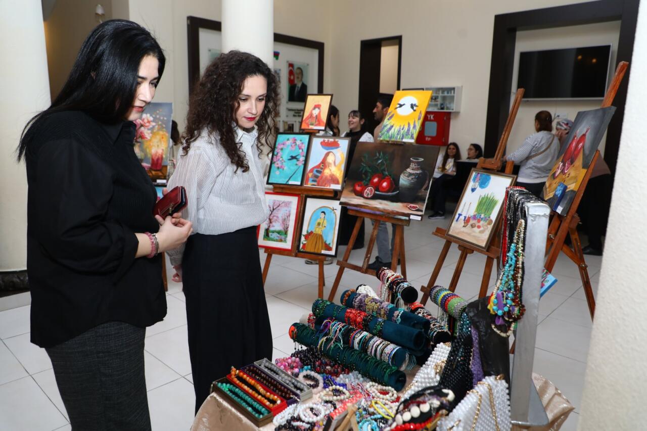 Фестиваль Новруза в Баку – особенные дети, выставка-ярмарка, концерт талантов