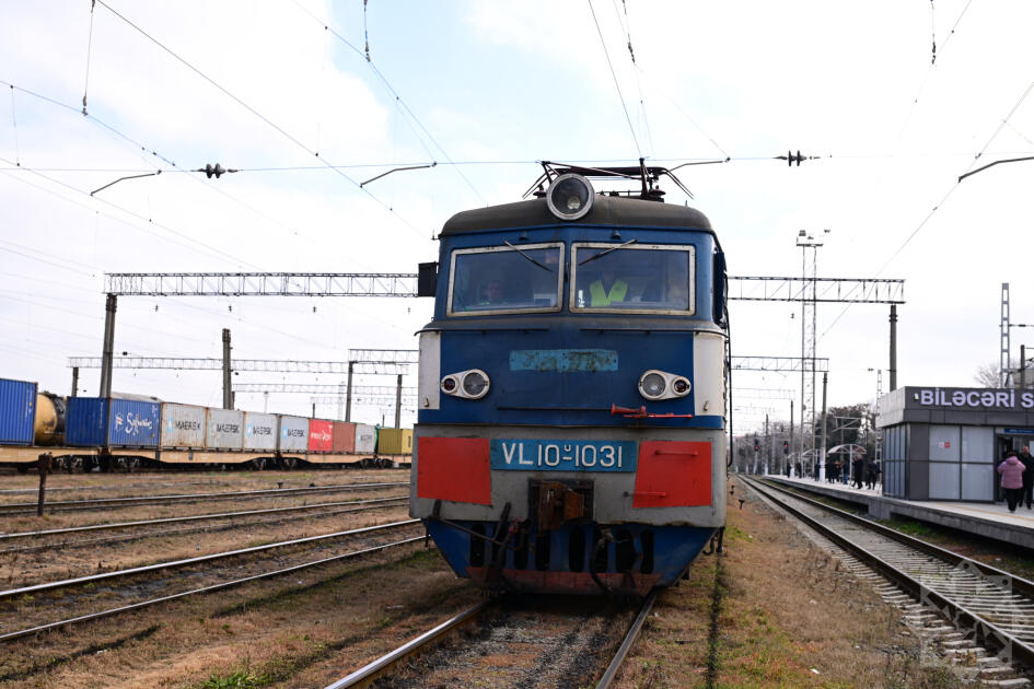 Через территорию Азербайджана в Армению отправлены еще 7 вагонов пшеницы